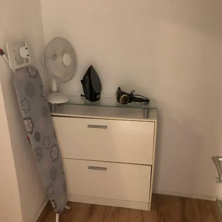 Lejlighed Zentral Sf *